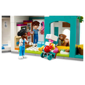 Lego Friends Heartlake City Hospital 42621